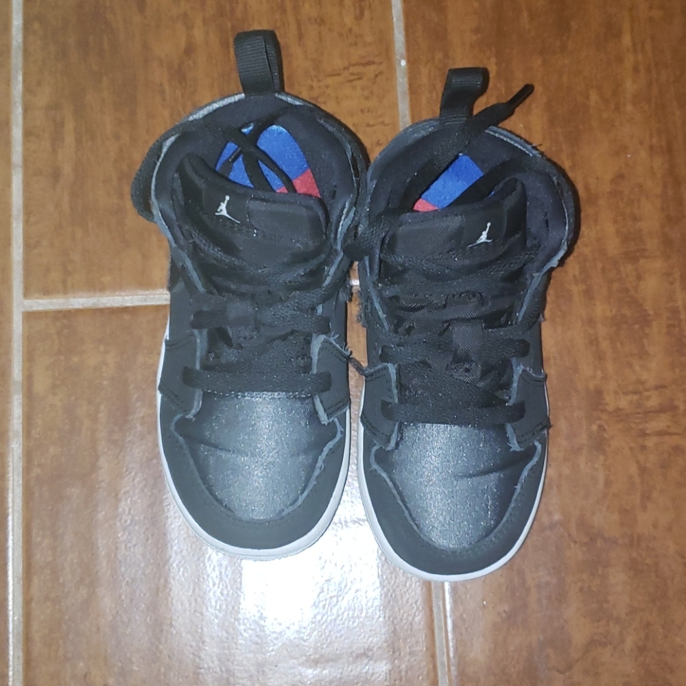Toddler sneakers